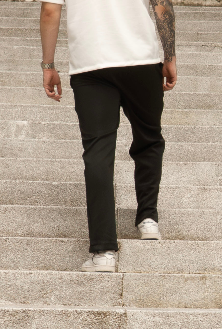 Pack Vento Mónaco - Camiseta Clásica y Pantalón Negro